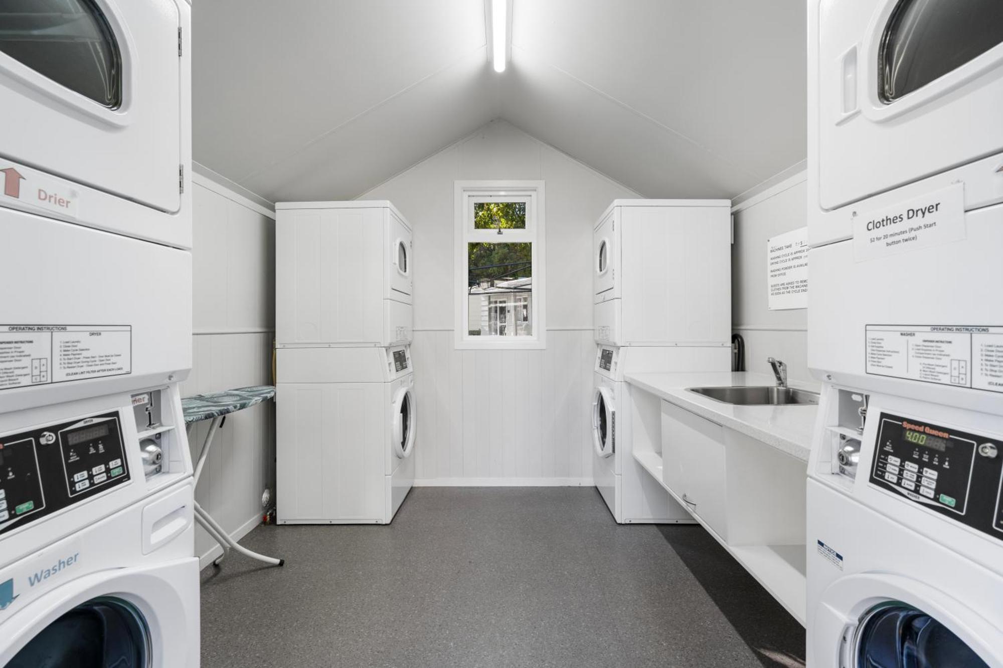 Tasman Holiday Parks Picton Exterior photo Laundry facilities at the University of Cambridge